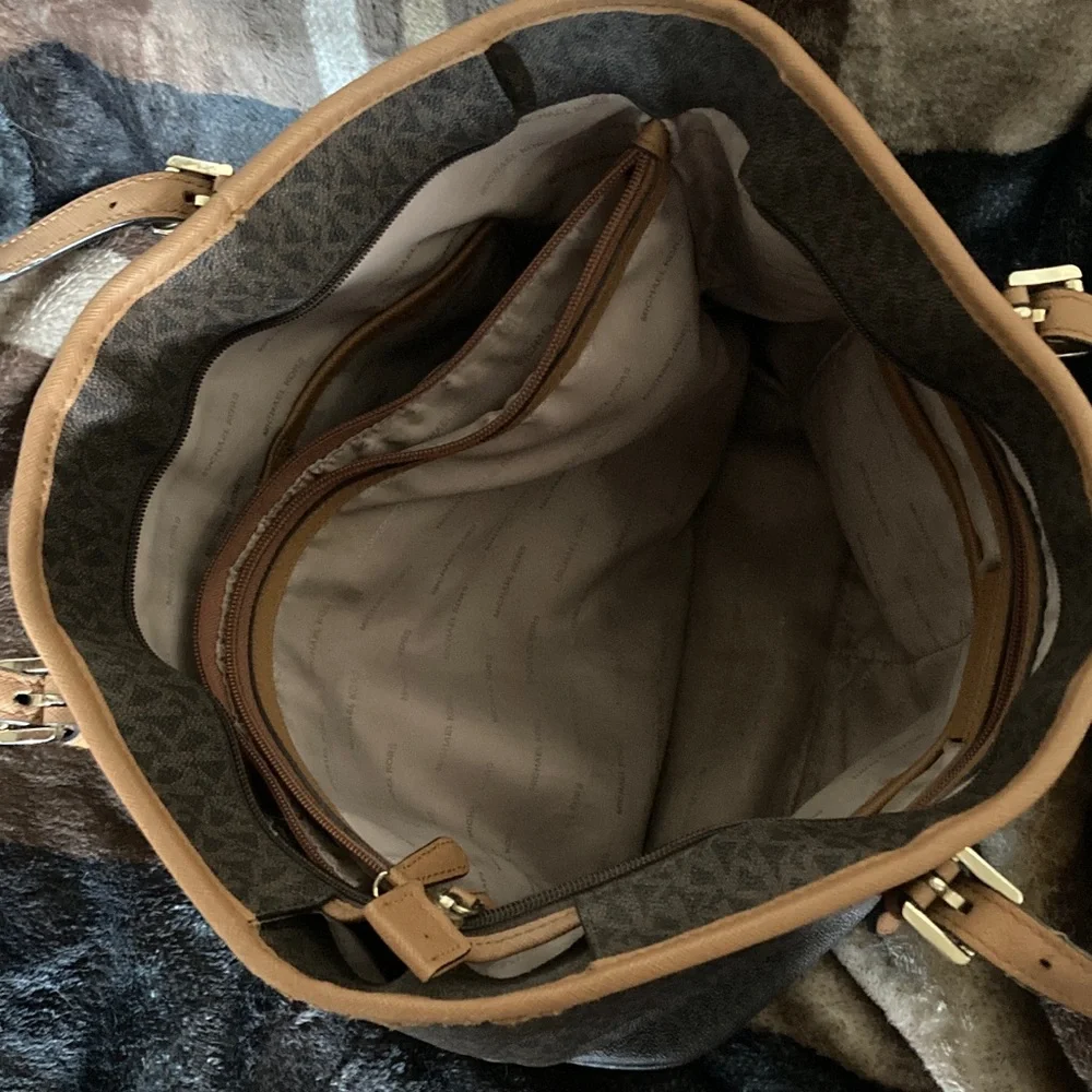 Michael Kors Brown Logo Tote with Tan Leather Straps - Picture 3 of 3